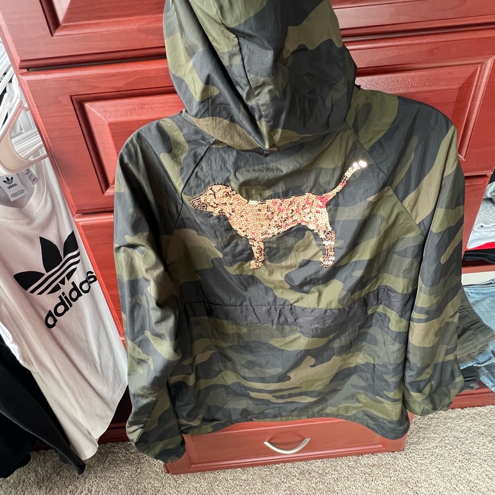 Victoria’s Secret Pink Camo Bling Anorak - Picture 2 of 5